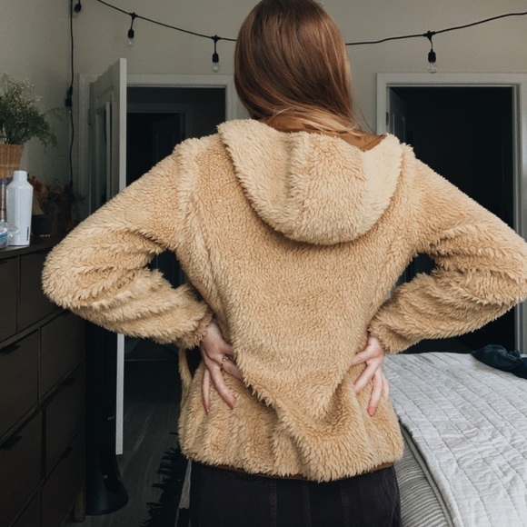 Patagonia Zip Up Jacket - Picture 2 of 5